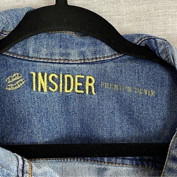 Insider Cropped Jean Jacket Sz XS Distressed - Picture 6 of 10